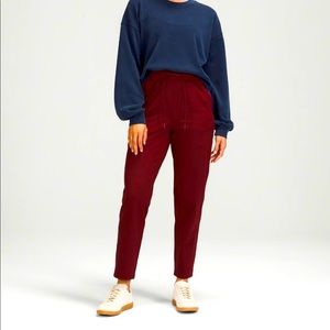 Lululemon Keep Moving Pant 7/8